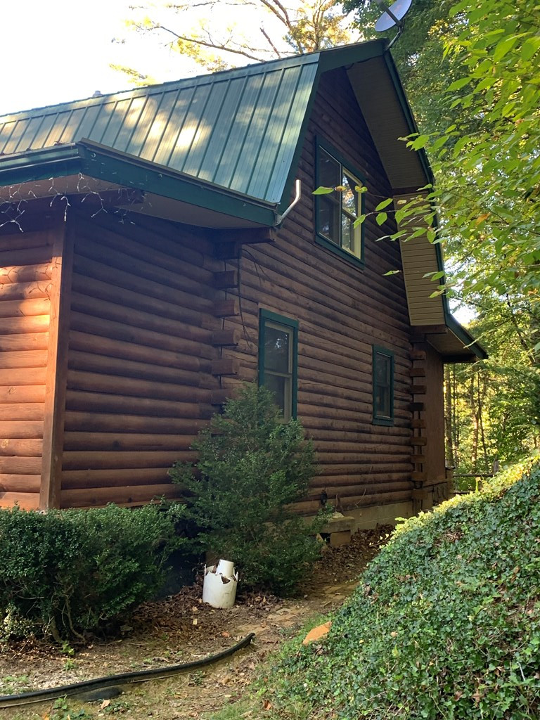 437-441 Shields Creek Road Topton, NC 28781 - Photo 11 of 51