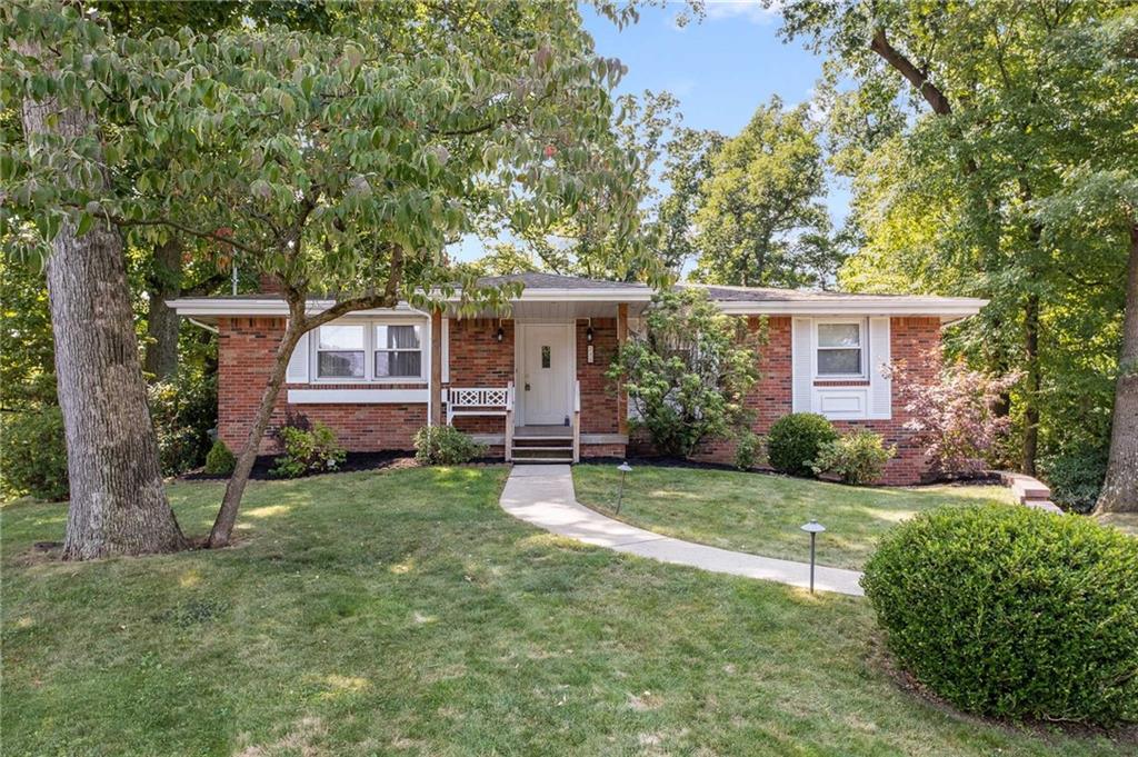 140 South Jamestown Road Coraopolis, PA 15108 - Photo 1 of 41 Gallery Image 1