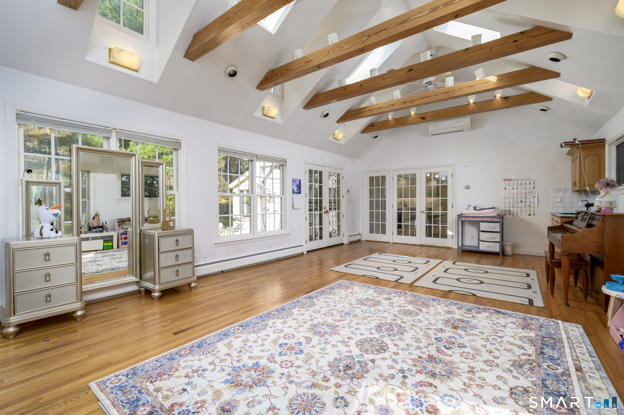 Gallery Image 6