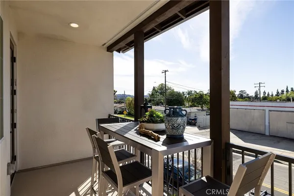 $736,200 | 308 East Whittier Boulevard, La Habra, CA 90631