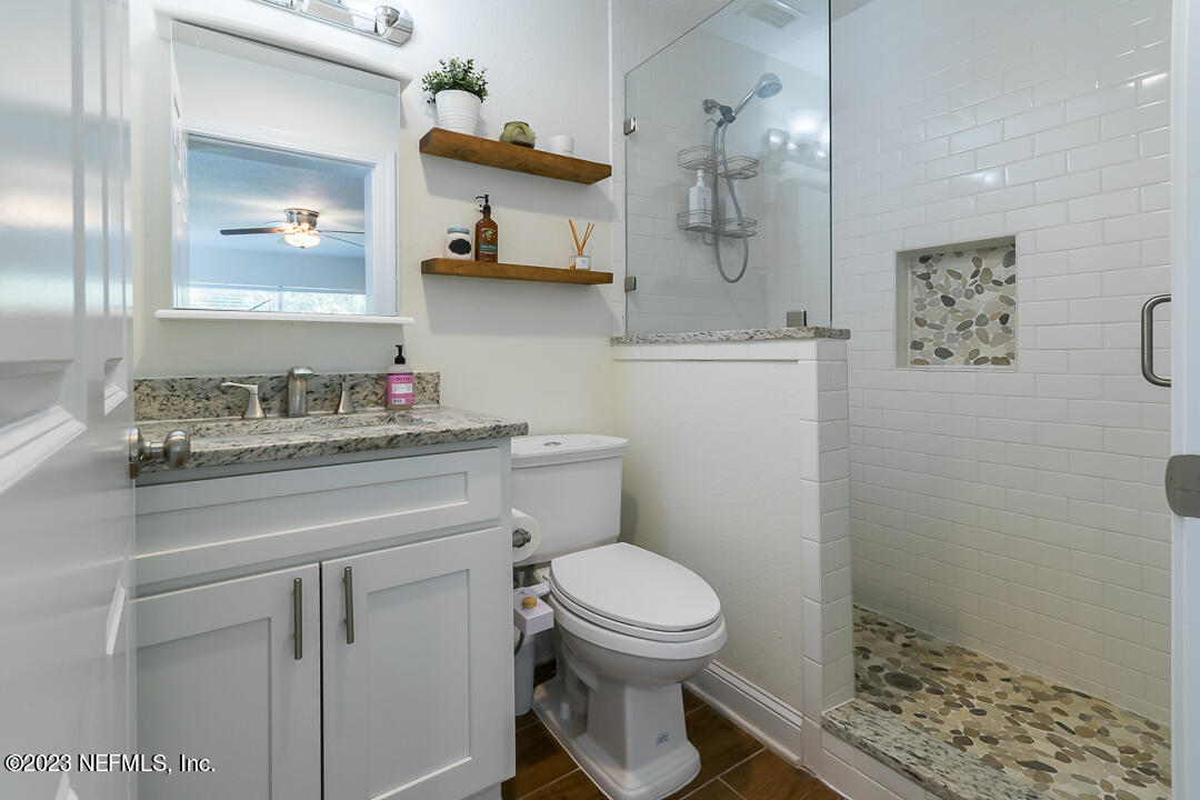 1121 Nightingale Road Jacksonville, FL 32216 - Photo 14 of 26 Master Bathroom