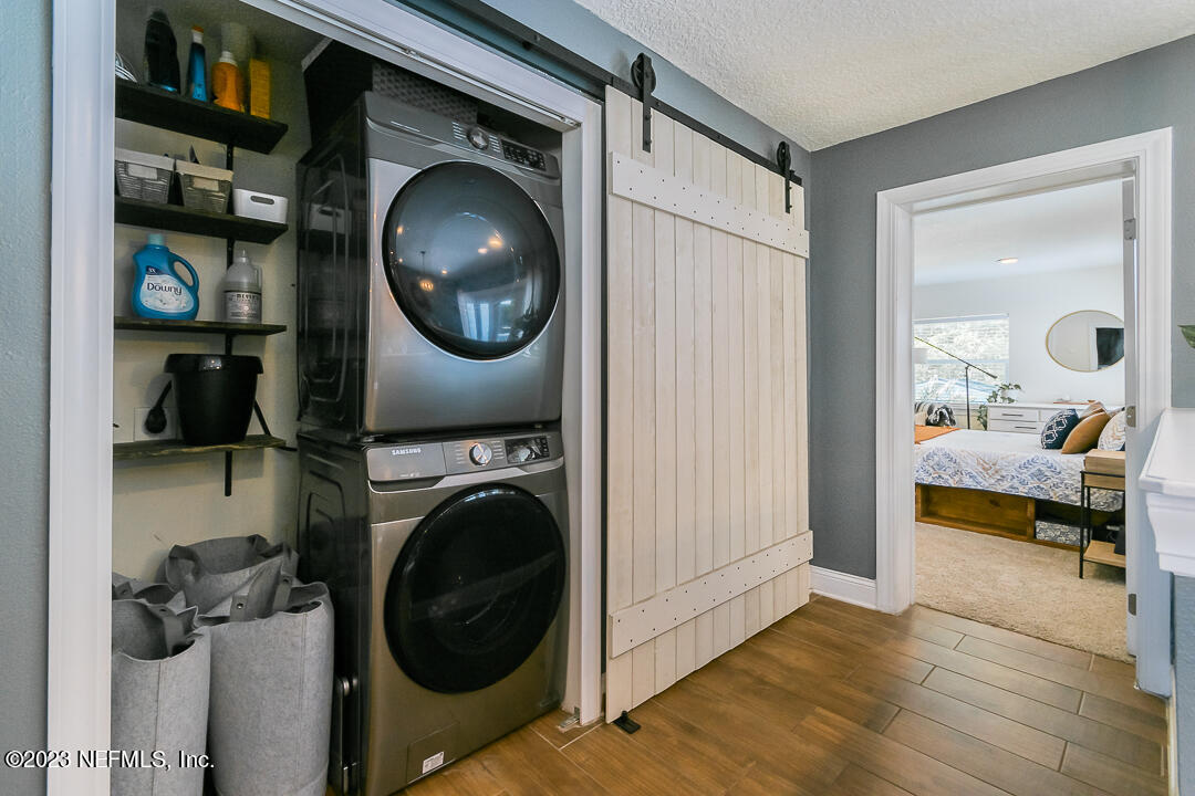 1121 Nightingale Road Jacksonville, FL 32216 - Photo 21 of 26 Laundry Closet