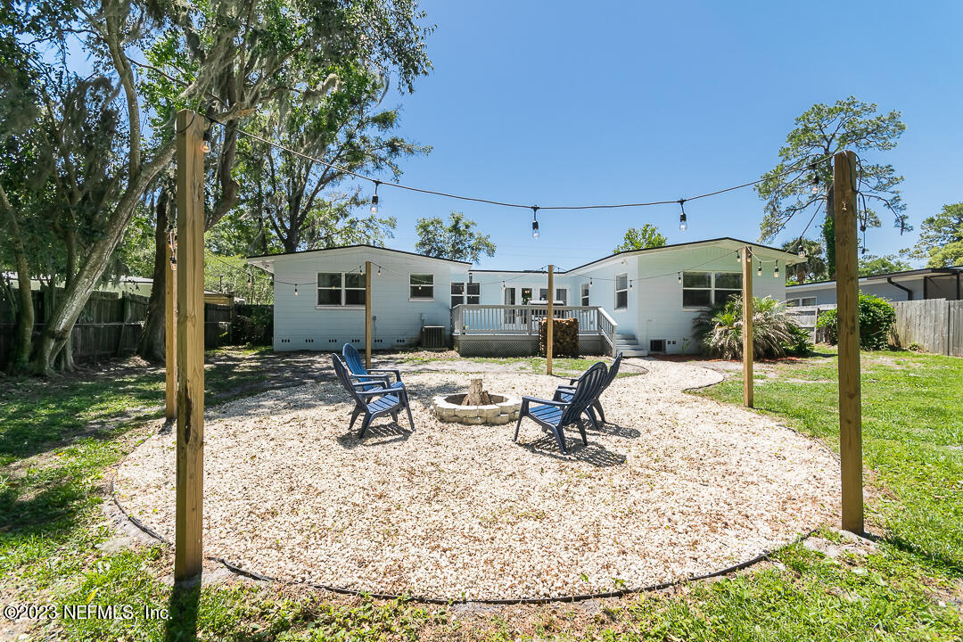 1121 Nightingale Road Jacksonville, FL 32216 - Photo 24 of 26 Fire Pit Area
