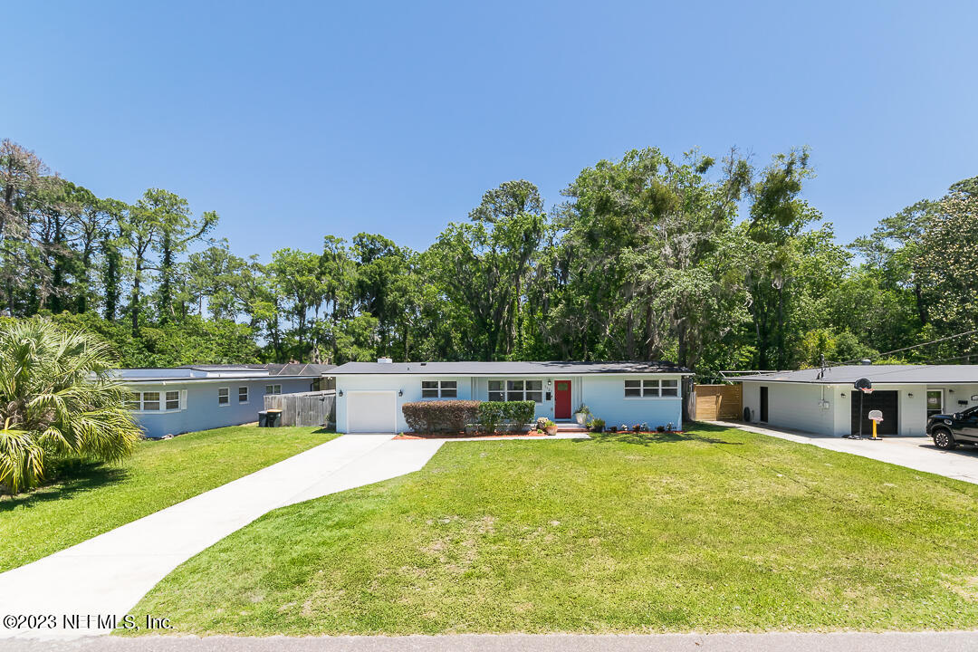 1121 Nightingale Road Jacksonville, FL 32216 - Photo 26 of 26 Front yard