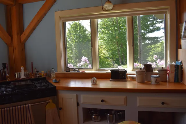 $595,000 | 1982 Robtoy Road, Lowell, VT 05847