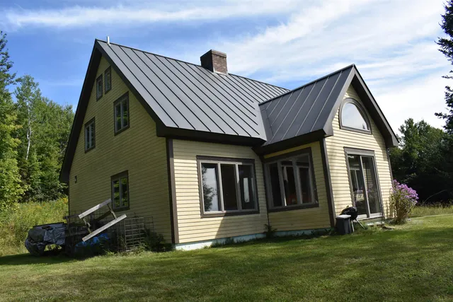 $595,000 | 1982 Robtoy Road, Lowell, VT 05847