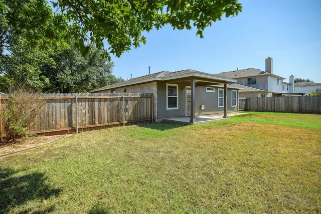 $269,900 | 619 Carole Cove, Bastrop, TX 78602