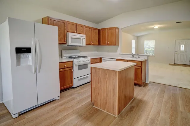 $269,900 | 619 Carole Cove, Bastrop, TX 78602