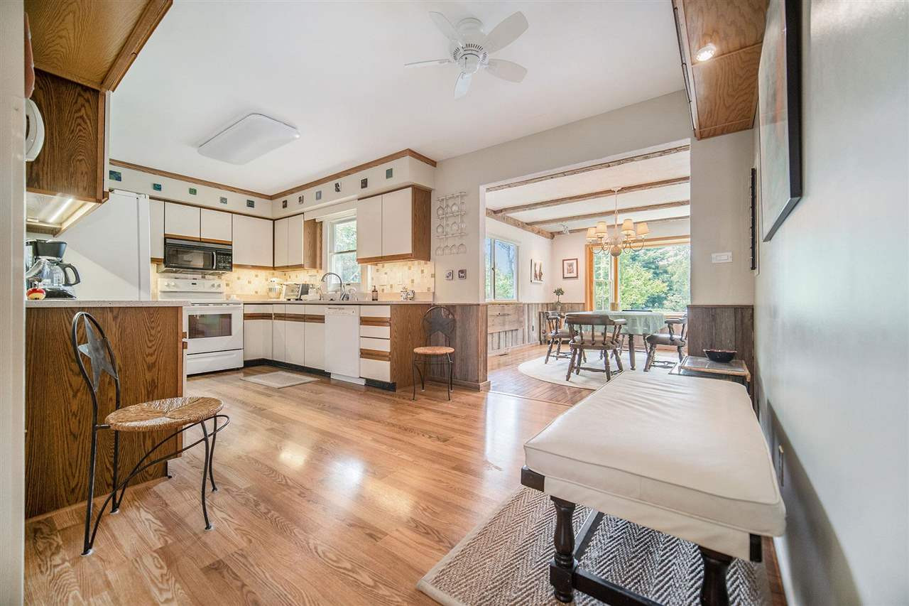 813 Woodworth Road Jackson, MI 49202 - Photo 12 of 37 Photo 12