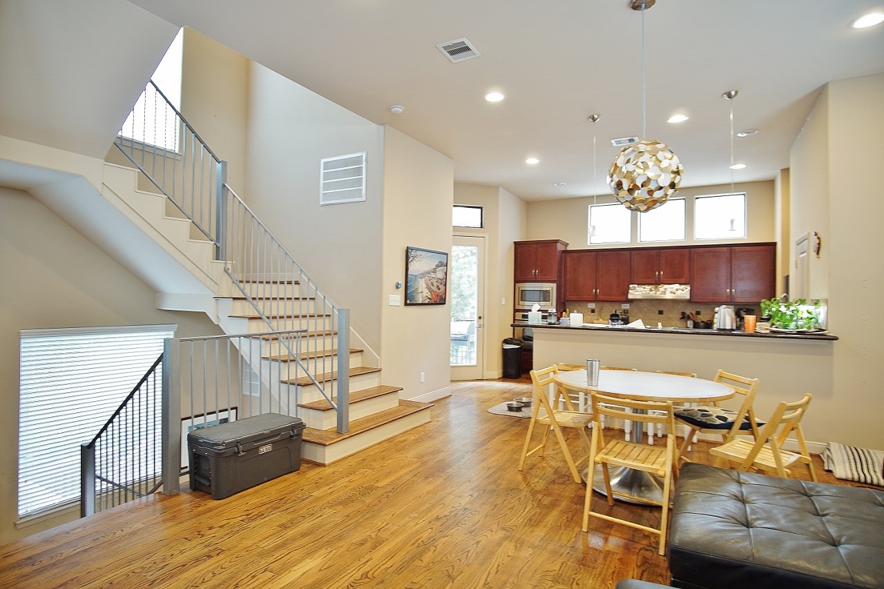 818 Lester Street Houston, TX 77007 - Photo 8 of 24