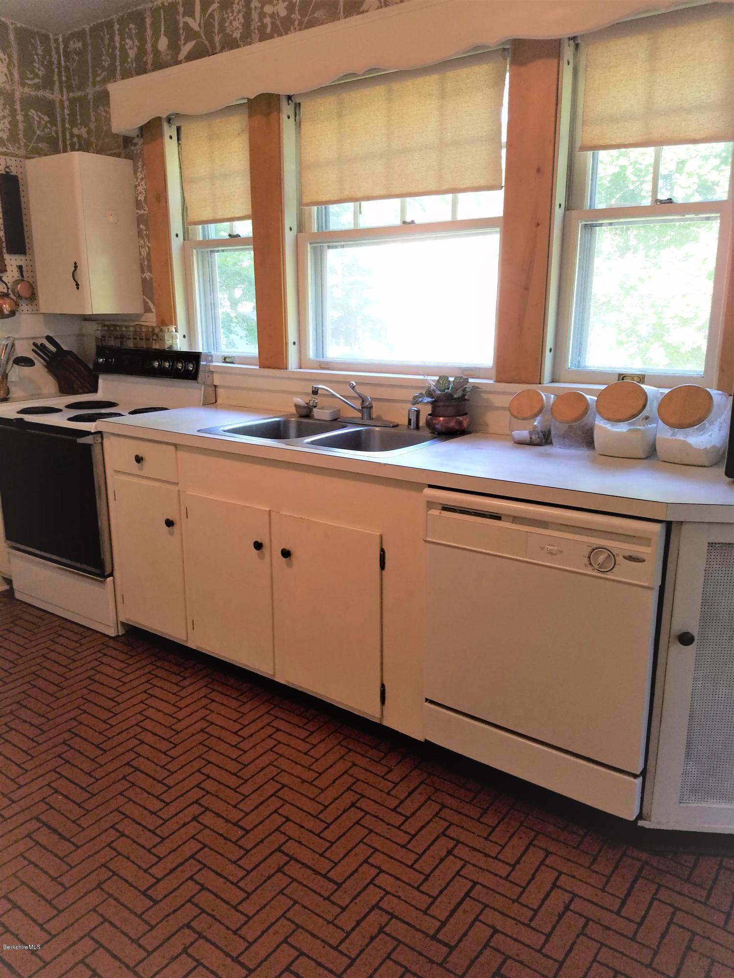 260 Holmes Road Pittsfield, MA 01201 - Photo 13 of 35 Kitchen 2