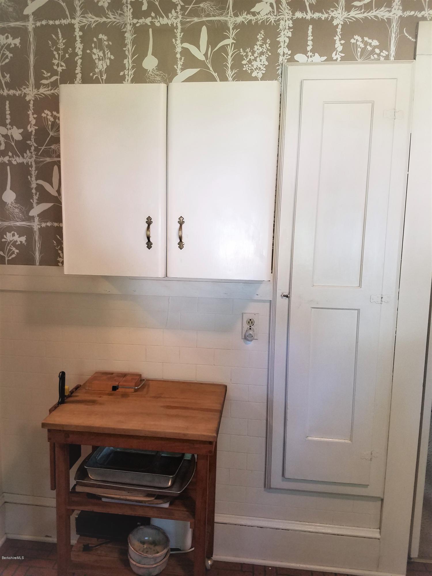 260 Holmes Road Pittsfield, MA 01201 - Photo 15 of 35 Kitchen 4