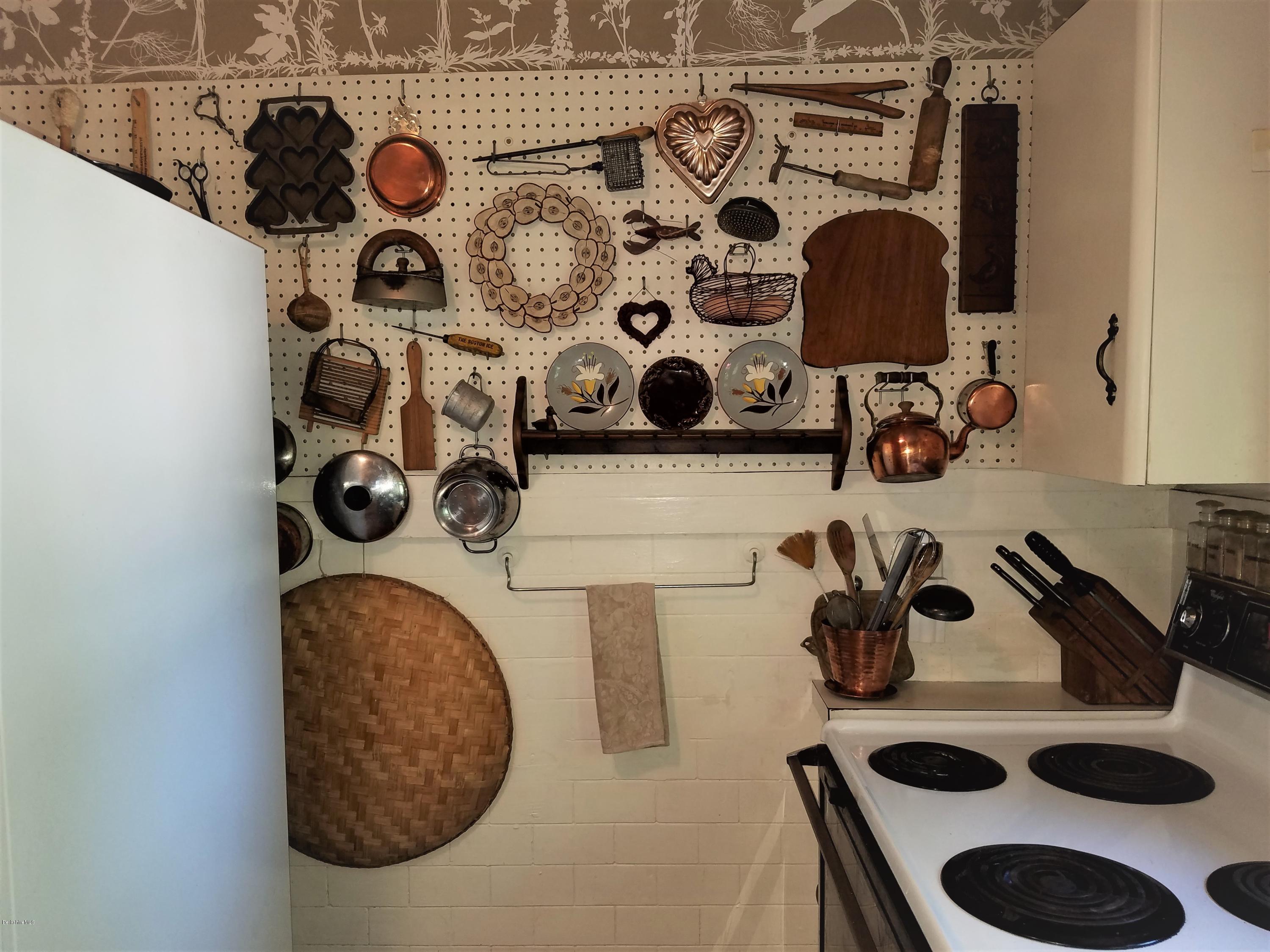 260 Holmes Road Pittsfield, MA 01201 - Photo 17 of 35 Kitchen 6