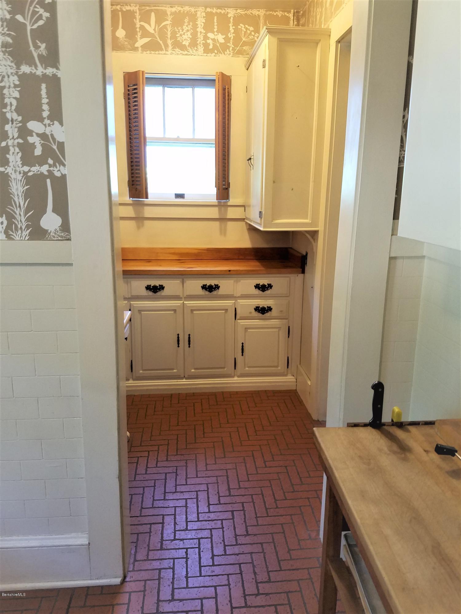 260 Holmes Road Pittsfield, MA 01201 - Photo 18 of 35 Butlers Pantry
