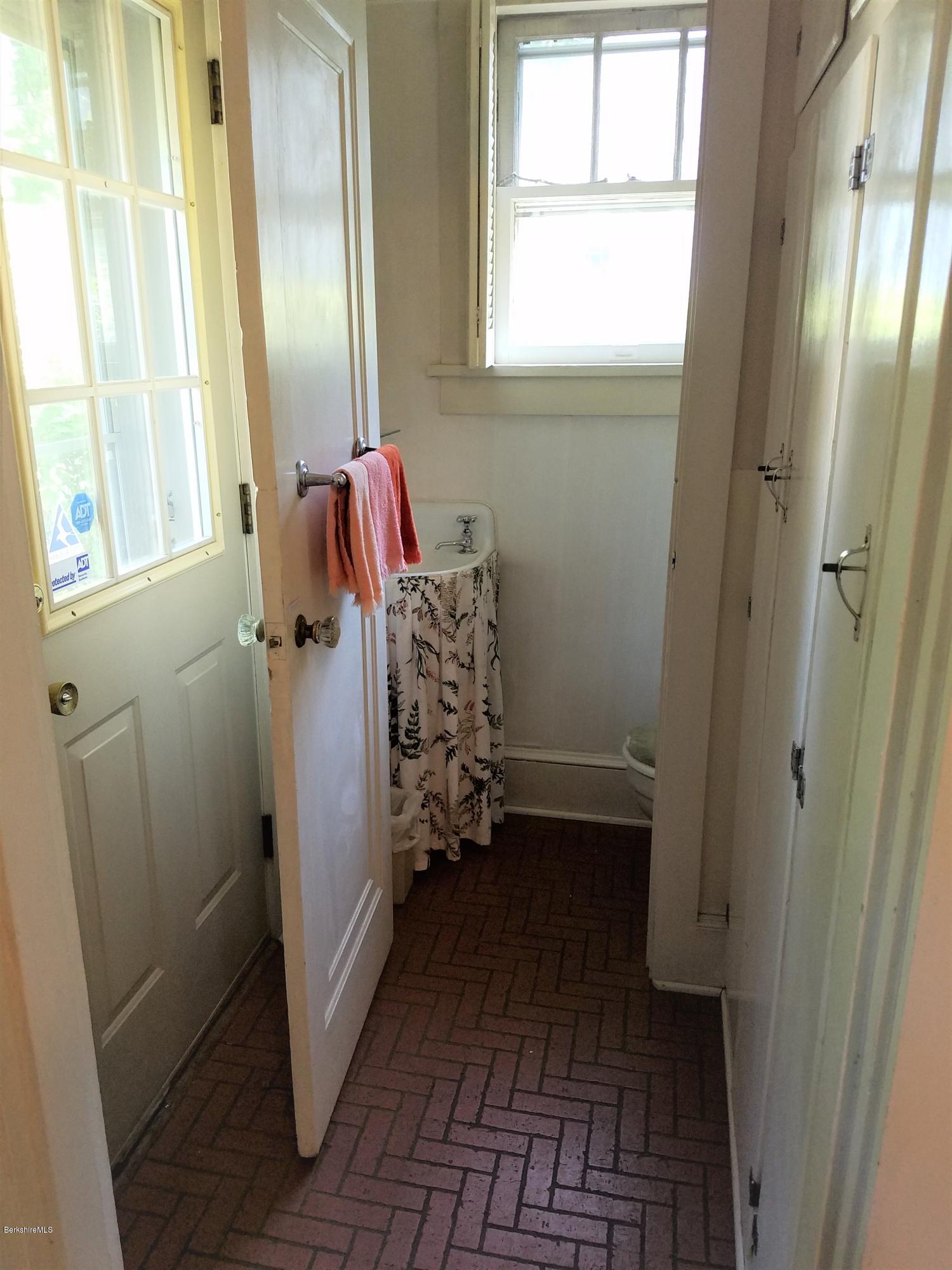 260 Holmes Road Pittsfield, MA 01201 - Photo 20 of 35 Half Bath