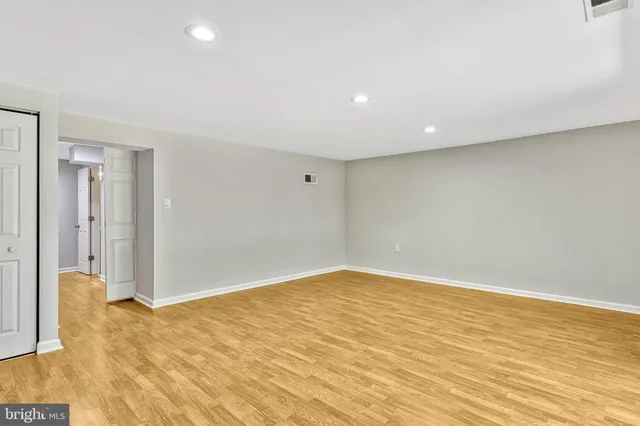 $3,000 | 6454 Blarney Stone Court, Springfield, VA 22152