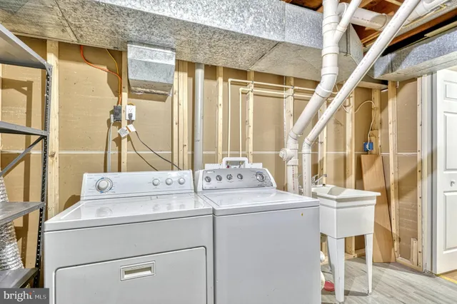 $3,000 | 6454 Blarney Stone Court, Springfield, VA 22152