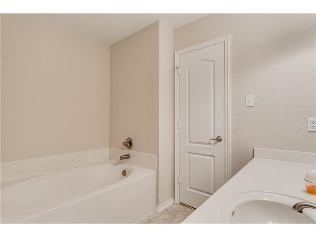 524 Castebar Drive Round Rock, TX 78664 - Photo 12 of 26