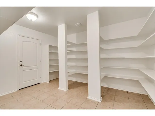 $2,399 | 524 Castebar Drive, Round Rock, TX 78664