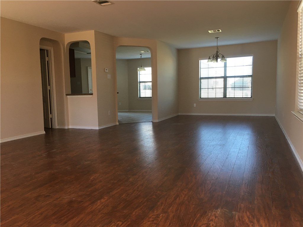 524 Castebar Drive Round Rock, TX 78664 - Photo 4 of 26