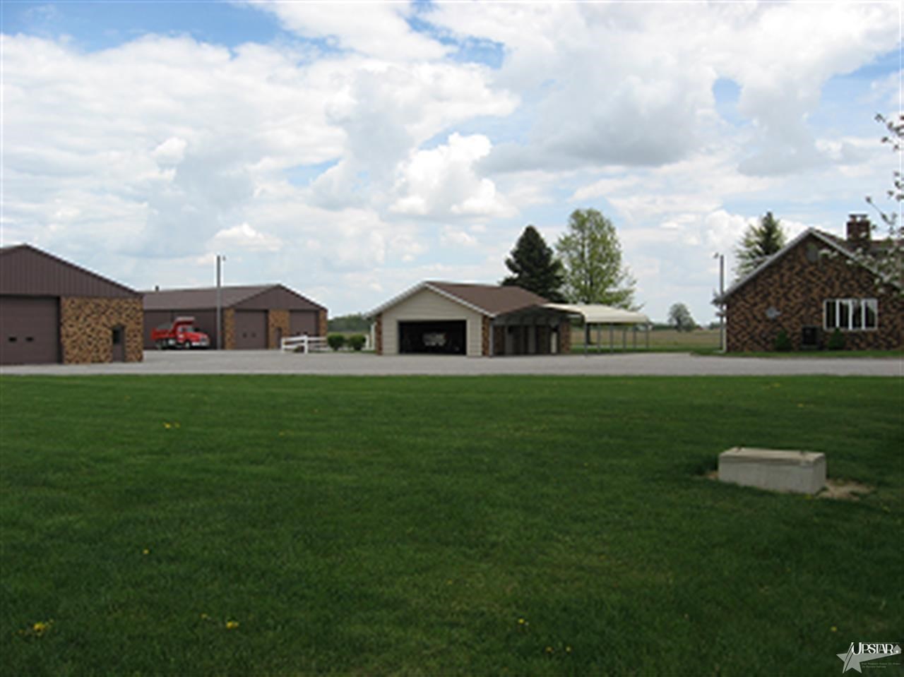 5204 Hamilton Road Yoder, IN 46798 - Photo 4 of 30