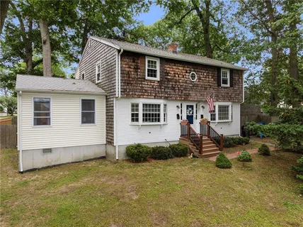 $575,000 | 145 Oak Crest Drive, East Providence, RI 02915