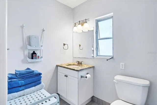 $1,850 | 1901 Hyde Park Street, Unit G, Sarasota, FL 34239