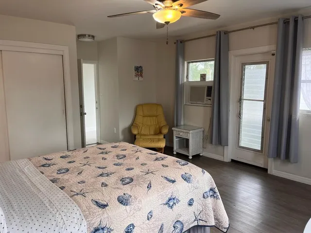 $1,850 | 1901 Hyde Park Street, Unit G, Sarasota, FL 34239