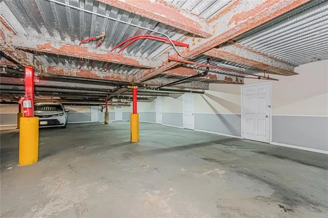 $869,000 | 3567 Shore Parkway, Unit H4A | Sheepshead Bay