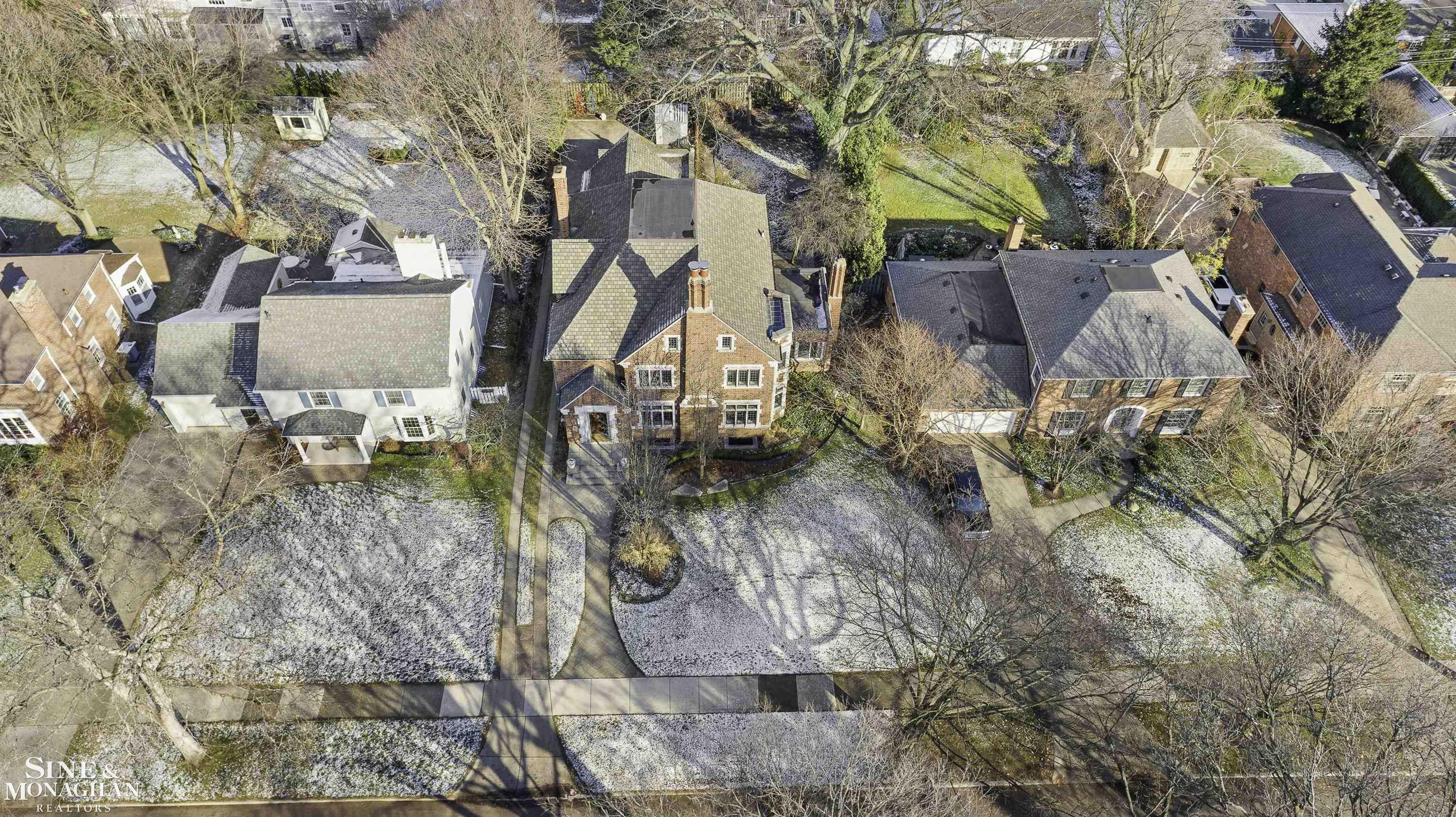 812 Whittier Road Grosse Pointe, MI 48230 - Photo 59 of 70 50163662-a28ebd25-90ab-42e1-8fcf-d83d4f345cc2.JPG