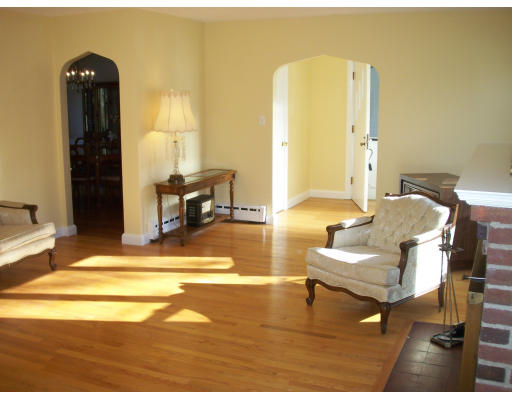 1 Wedgewood Road Boston, MA 02132 - Photo 3 of 13 Gallery Image 3