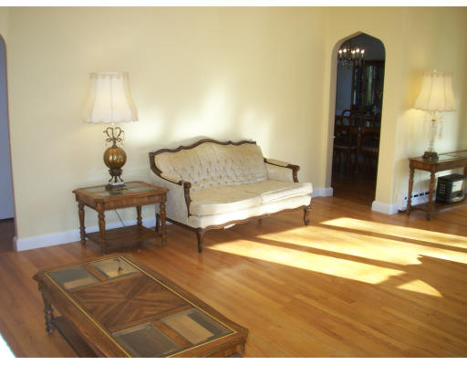 1 Wedgewood Road Boston, MA 02132 - Photo 4 of 13 Gallery Image 4