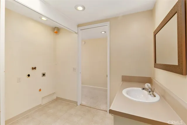 $389,000 | 386 Avenida Castilla, Unit C, Laguna Woods, CA 92637