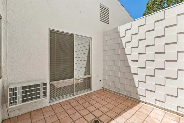 $389,000 | 386 Avenida Castilla, Unit C, Laguna Woods, CA 92637