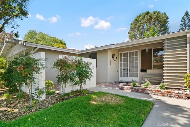 $389,000 | 386 Avenida Castilla, Unit C, Laguna Woods, CA 92637