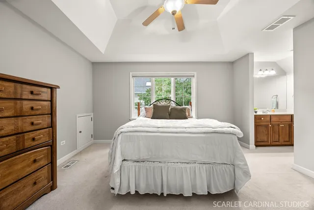 $735,000 | 1017 Tartan Court, Wheaton, IL 60187