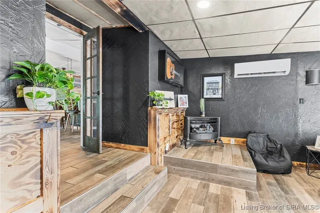 $249,999 | 5044 Highway 421, Madison, IN 47250