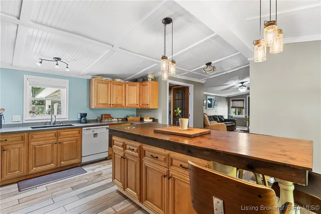 $249,999 | 5044 Highway 421, Madison, IN 47250