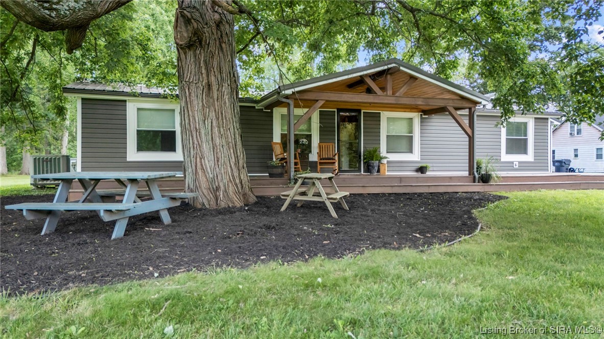 5044 Highway 421 Madison, IN 47250 - Photo 2 of 28