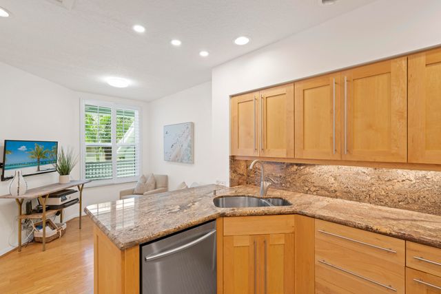 $1,000,000 | 508 Mainsail Circle, Jupiter, FL 33477