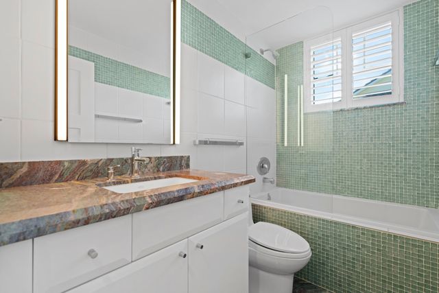 $1,000,000 | 508 Mainsail Circle, Jupiter, FL 33477