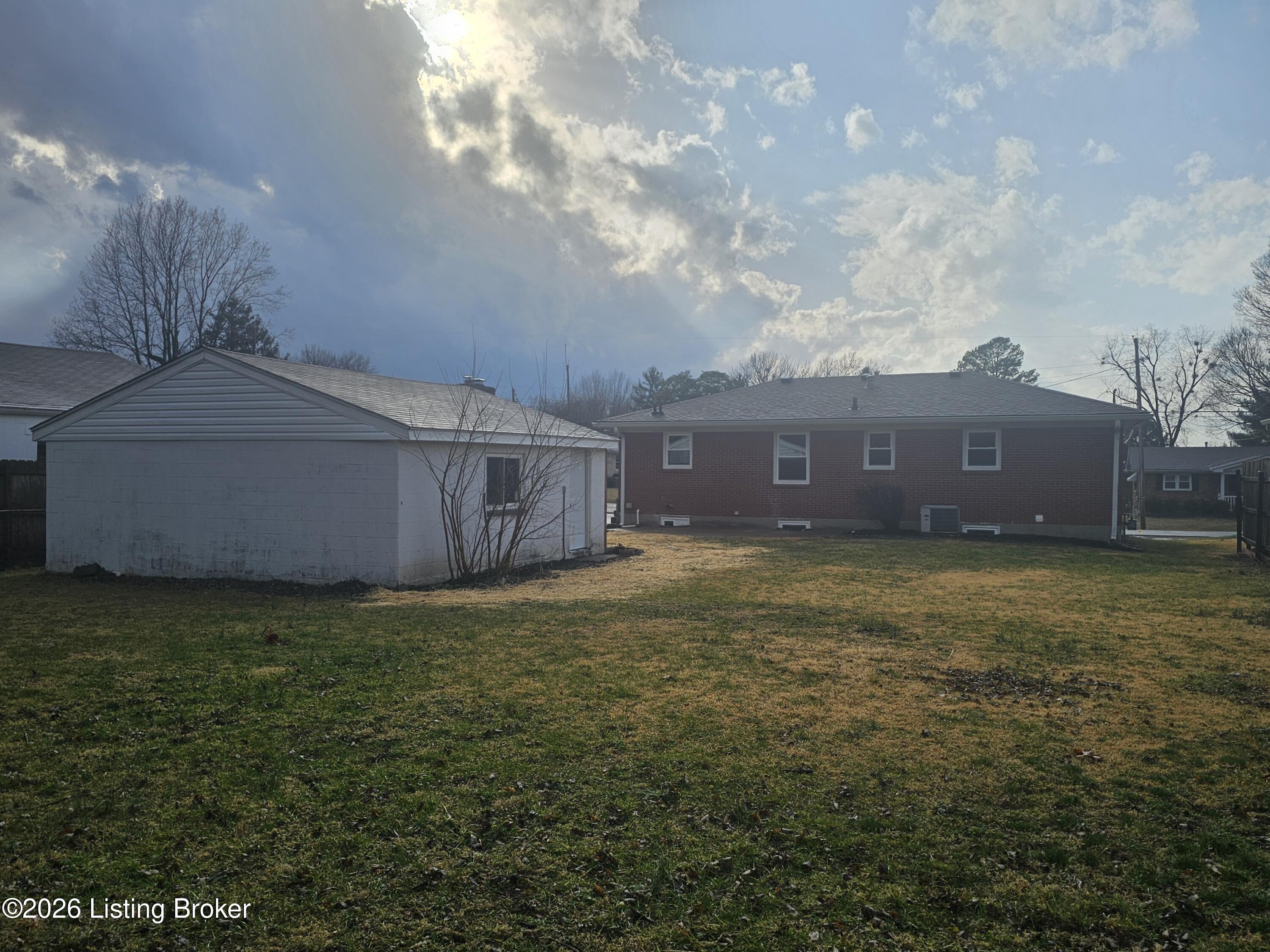 6719 Fernhaven Road Louisville, KY 40228 - Photo 26 of 26 Back