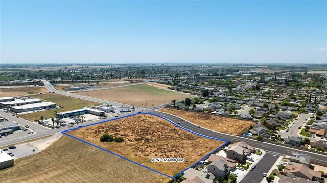 $2,500,000 | 2 Hammett Avenue, Livingston, CA 95334