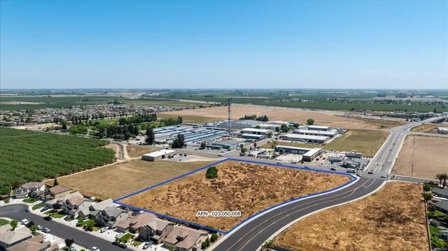 $2,500,000 | 2 Hammett Avenue, Livingston, CA 95334