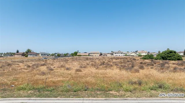 $2,500,000 | 2 Hammett Avenue, Livingston, CA 95334