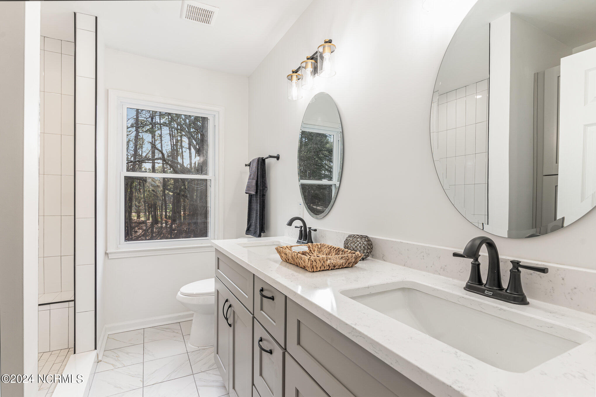 804 Northclift Drive Raleigh, NC 27609 - Photo 23 of 35 021_dsc00074-edit