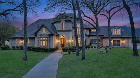$2,000,000 | 5605 Muirfield Court, Flower Mound, TX 75022