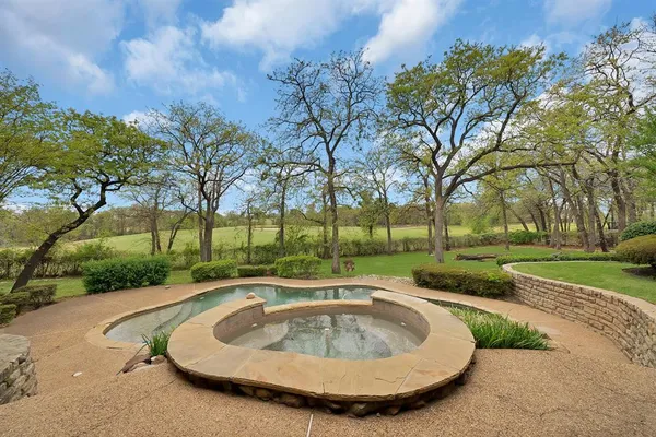 $2,000,000 | 5605 Muirfield Court, Flower Mound, TX 75022