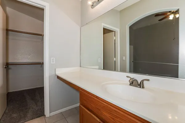 $1,995 | 1069 East Nardini Street, San Tan Valley, AZ 85140