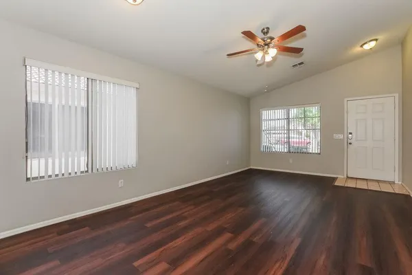 $1,995 | 1069 East Nardini Street, San Tan Valley, AZ 85140